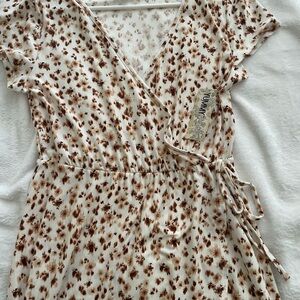 Mango Brown Tan Wrap Tie Front Cap Sleeve Blouse